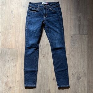 CAbi Mid Rise Skinny Jeans Size 2